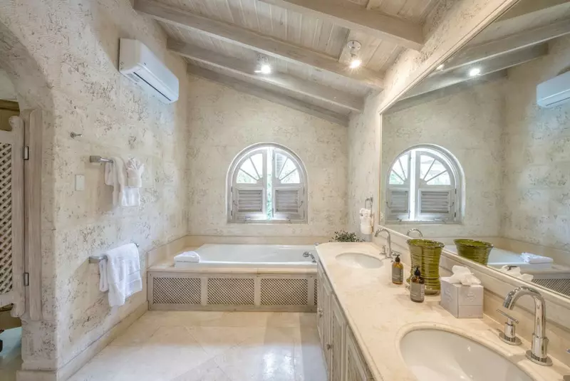 Bluff House and Cottage in Barbados, photo 2 of 48